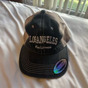 Black and Tan Los Angeles Cap